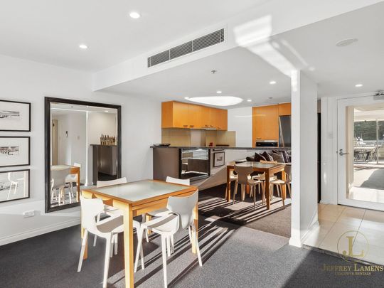 Furnished 2 Bedroom Waterfront Apartment - Photo 1