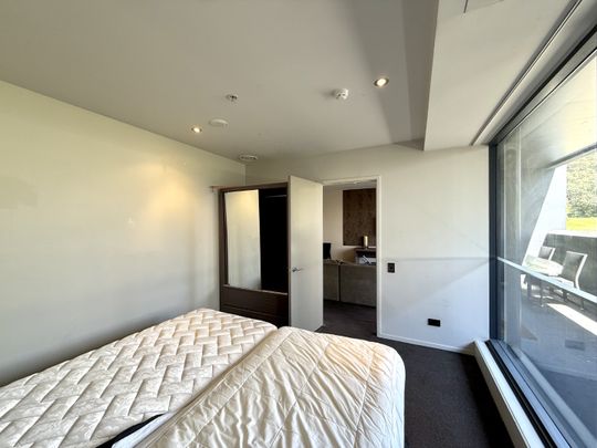 Spacious 2 bedrooms Furnished Apartment - Photo 1