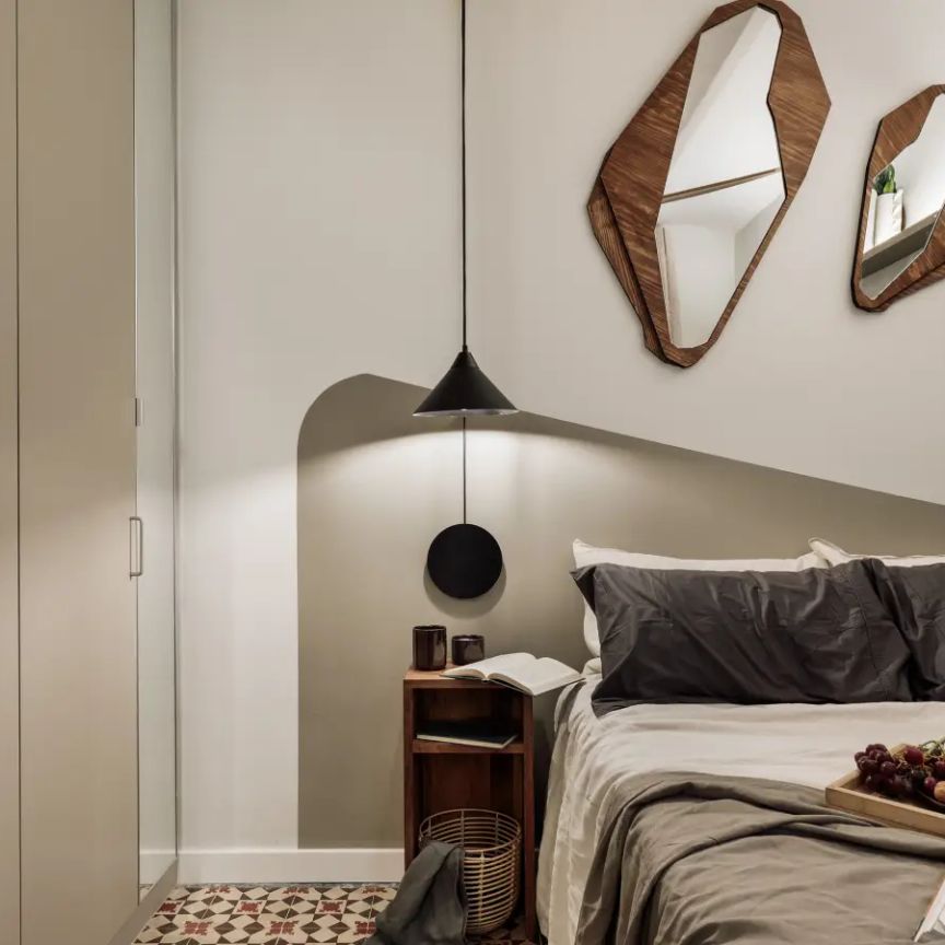 2-bedroom apartment for rent in El Poble Sec, pets allowed - Photo 1
