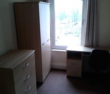 4 Bed Student Property - Photo 3