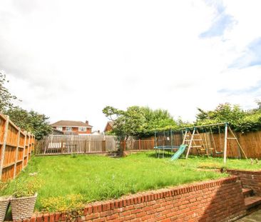 4 bedroom detached house to rent - Photo 5