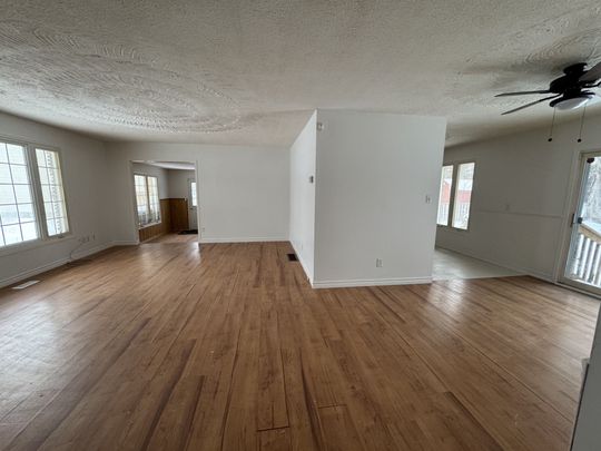 For Lease - 44 ROTH Street, Essa, Ontario - Photo 1