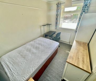 Parmenter Road, Norwich - Photo 5