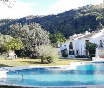 Alquiler de chalet adosado en Benahavís - Photo 4