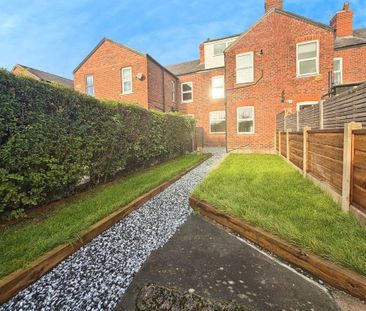 4 bedroom terraced house to rent - Photo 4