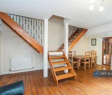 1 bedroom in a house share to rent - Photo 6