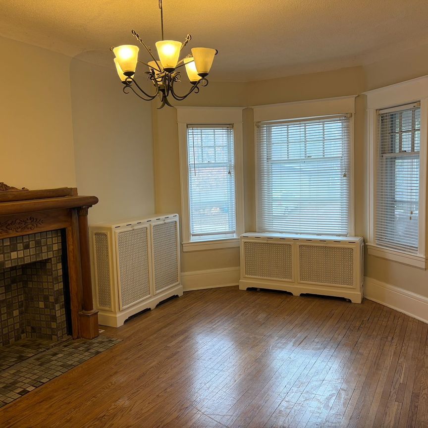 For Lease - 187 Geoffrey Street Unit# Main, Toronto, Ontario - Photo 1