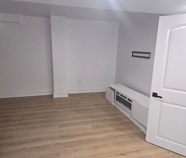 For Lease - 1569 Edgecroft Drive Unit# BSMT, Pickering, Ontario - Photo 6