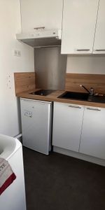 Location Appartement T2 meublé- blossac - Photo 4