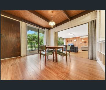 11 Winbourne Road, Mount Waverley, Vic 3149 - Photo 5