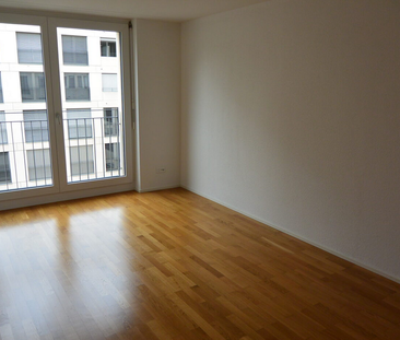 moderne 3.5-Zimmerwohnung an zentraler Lage - Foto 1