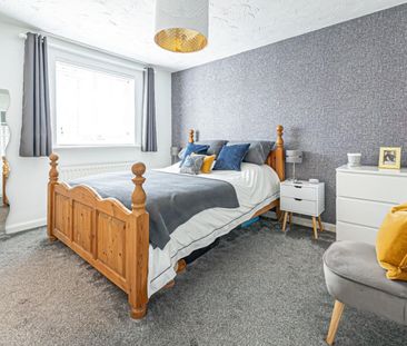 4 bedroom House To Let - Photo 6