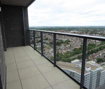 Barratt House, High Street Quarter, Hounslow, TW3 - Photo 5