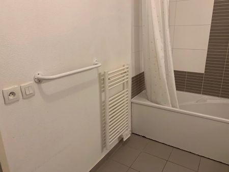 Location Appartement 2 pièces 46 m2 à Perpignan - Photo 2