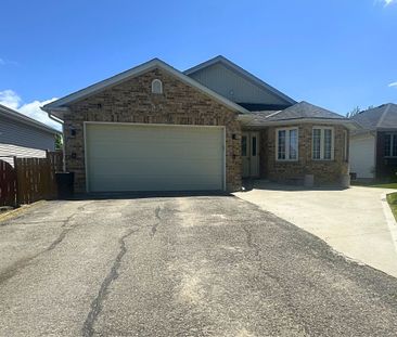 For Lease - 536 Fiddle Park Lane Unit# Main, Shelburne, Ontario - Photo 3