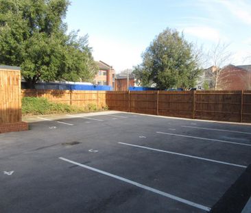 Albert Street, Fleet, Hampshire, GU51 - Photo 5