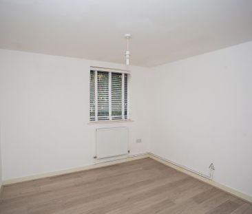 Available unfurnished from 12/06/2026 - Photo 3