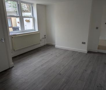 1 bedroom maisonette to rent - Photo 5