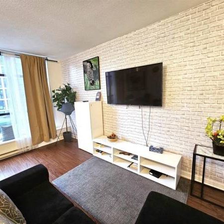 1249 Granville St 1 Bed Furnished - Photo 1