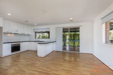 2 Joel Place, Conder ACT 2906 - House For Rent | Domain - Photo 4