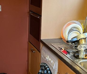 2 Bed Flat, Longstone Street, EH14 - Photo 6