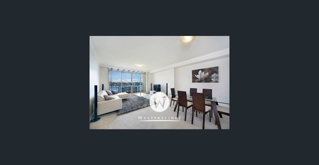 In transition? We offer fine furnished stays from 3 months + - Photo 1