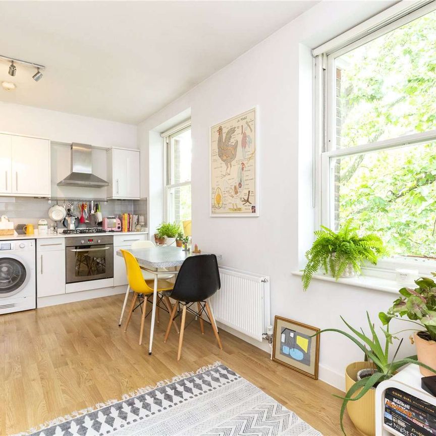 Lovely one bedroom apartment in Highbury. - Photo 1