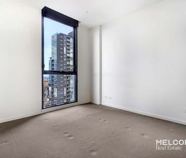 SUN-DRENCHED SPACIOUS APARTMENT AT ZEN - UNFURNISHED - Photo 6