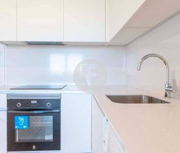 Piso de alquiler en Sant Josep - Photo 4