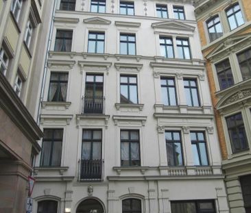 Reinkommen und Wohlfühlen: interessante Zwei-Zimmer-Wohnung - Photo 2