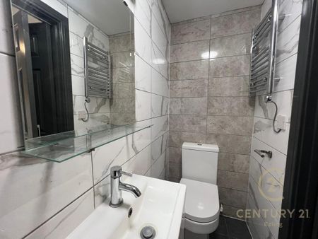 1 bedroom in a house share to rent - Photo 5