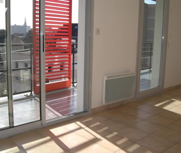 Loue Appartement REZE PONT ROUSSEAU T1 33 m2 = balcon 17 m2 - box f... - Photo 5