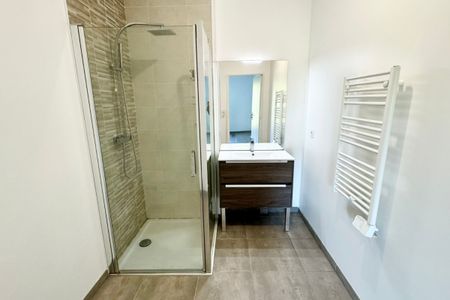 AIX EN PROVENCE - Saint Mitre - Appartement type 2 de 36m² - Photo 3