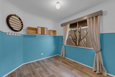 Fabulous Four Bedroom Family Home in Baldivis - Photo 5
