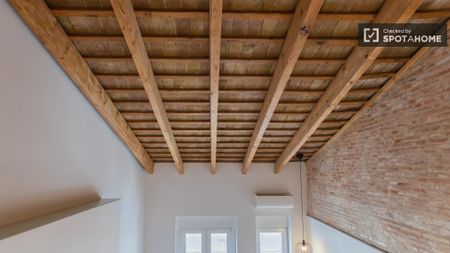 valencia, Valencian Community 46011 - Photo 2