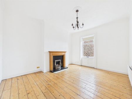 3 bedroom maisonette to rent - Photo 3