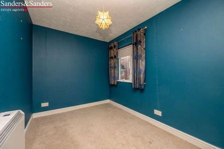 Corinthian Court, Alcester, B49 - Photo 3