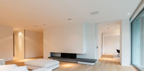 Superbe rez-de-chaussée de Marc Corbiau 4 chambres avec appartement de service 1 chambre - Foto 2