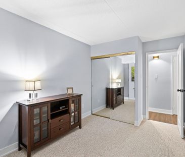 For Lease - 15390 Yonge Street Unit# 203, Aurora, Ontario - Photo 4