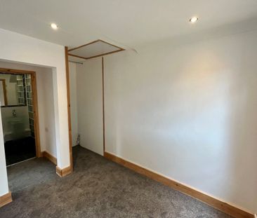 Gorse Close - Photo 6