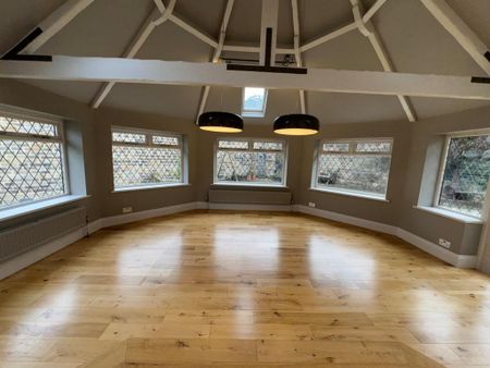 4 bedroom detached house to rent - Photo 4