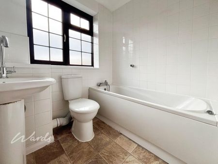 1 bedroom semi-detached house to rent - Photo 3