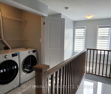 Townhouse For Lease | S8147102 - Photo 4