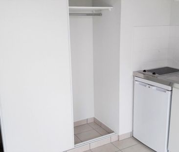 location Appartement T1 DE 29.36m² À BORDEAUX - Photo 3