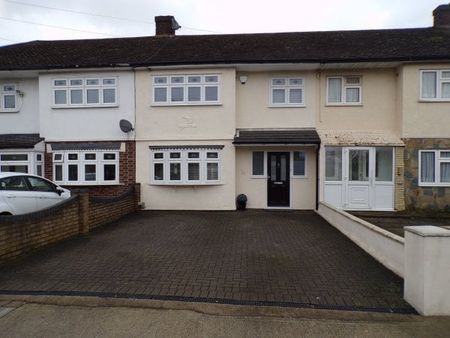 Stanley Road, RM13 8AJ, Property for rent - Photo 5