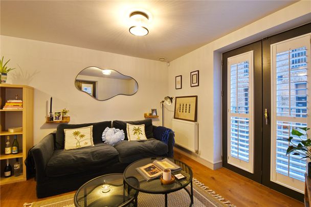 French Yard, Bristol - Photo 1