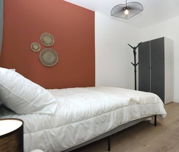 VICTOR HUGO SA - Photo 4