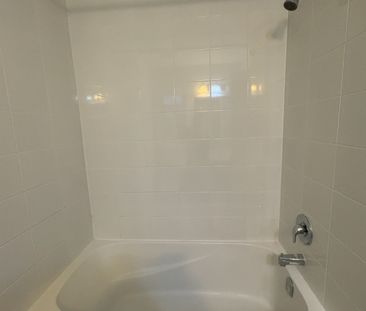 For Lease - 24 Stedford Crescent, Brampton, Ontario - Photo 5