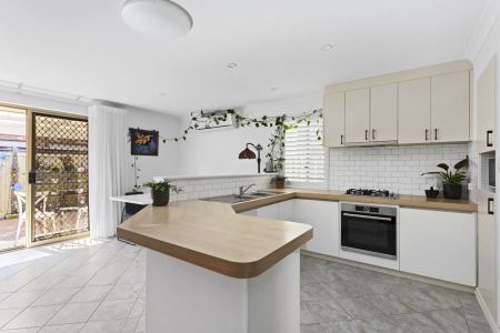 Low-Maintenance Living Meets Lifestyle Convenience - Photo 4