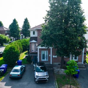 Appartement à Louer - 190 Saint-Henri - Photo 2